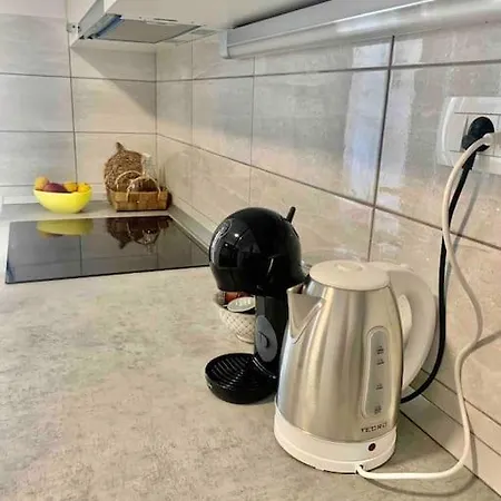 Apartment With 2 Bedrooms And Balcony, Near Center Split